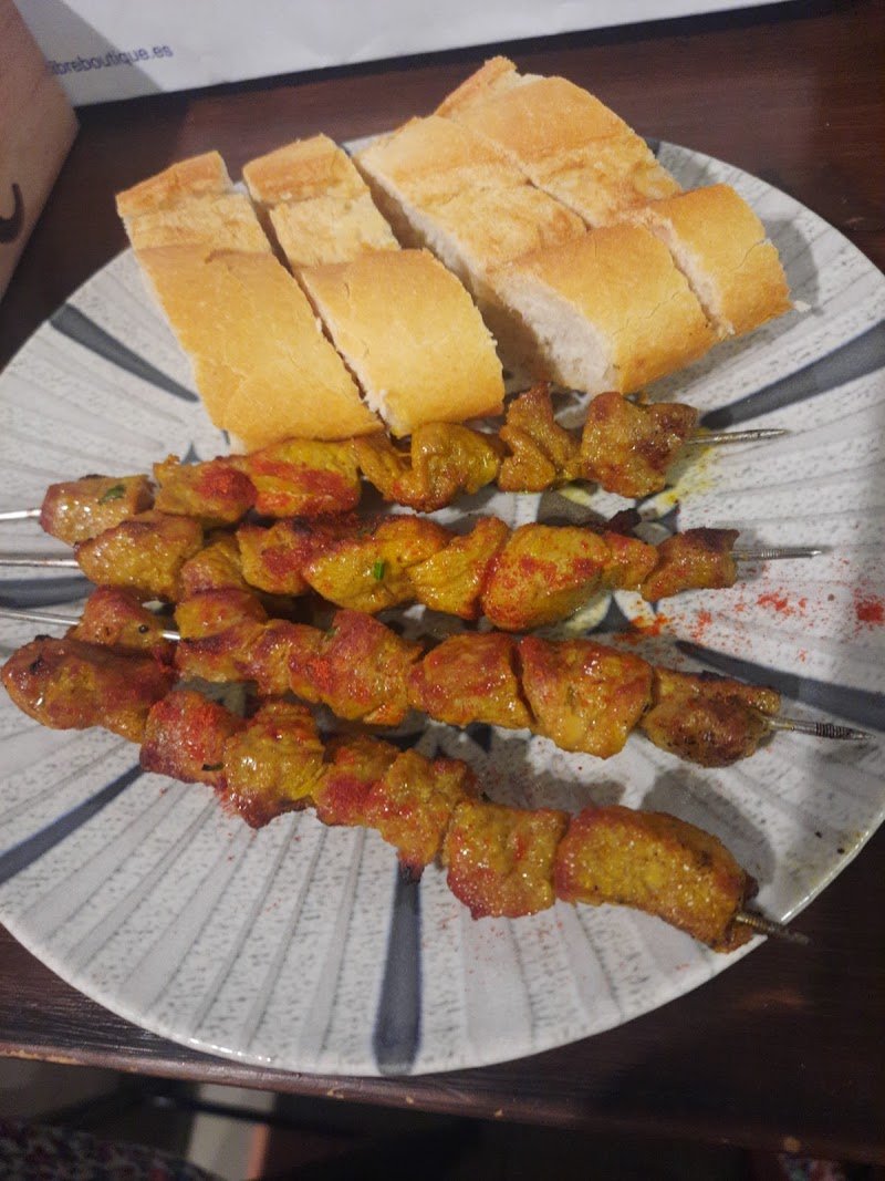 Los Pinchos Morunos II - restaurante en Benidorm, Alicante, España