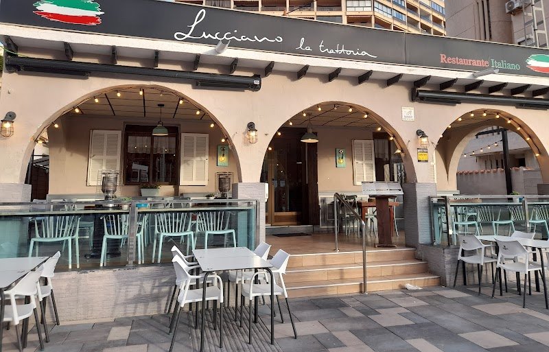 Lucciano La Trattoria - Playa de Finestrat - restaurante en Finestrat, Alicante, España