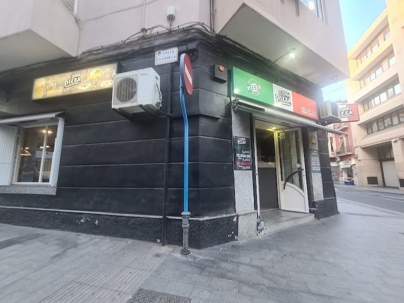 Luigi Pizza - restaurante en Alicante, Alicante, España