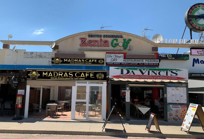 MADRAS CAFE INDIAN RESTAURANT & TAKEAWAY - restaurante en La Zenia, Alicante, España