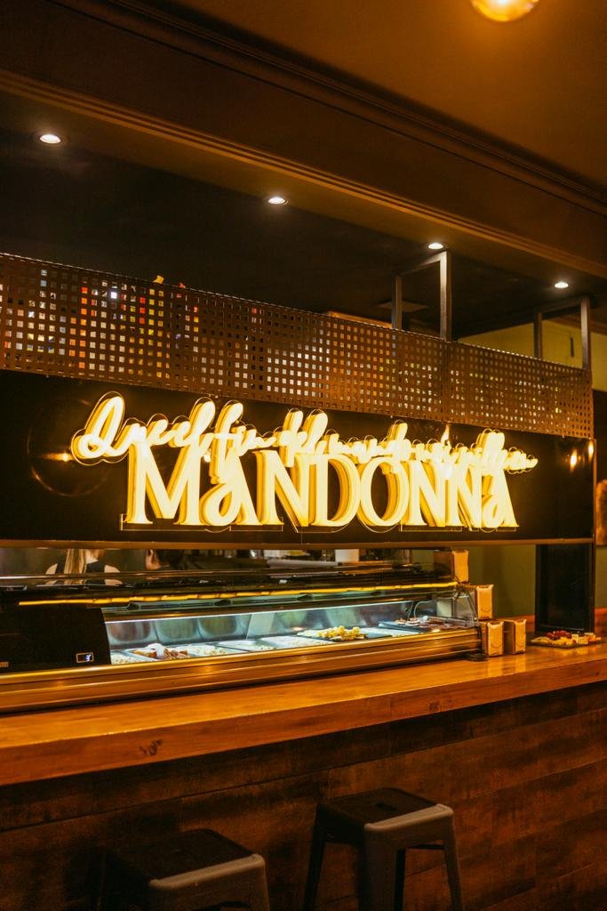 Mandonna Sant Joan d'Alacant - restaurante en San Juan de Alicante, Alicante, España