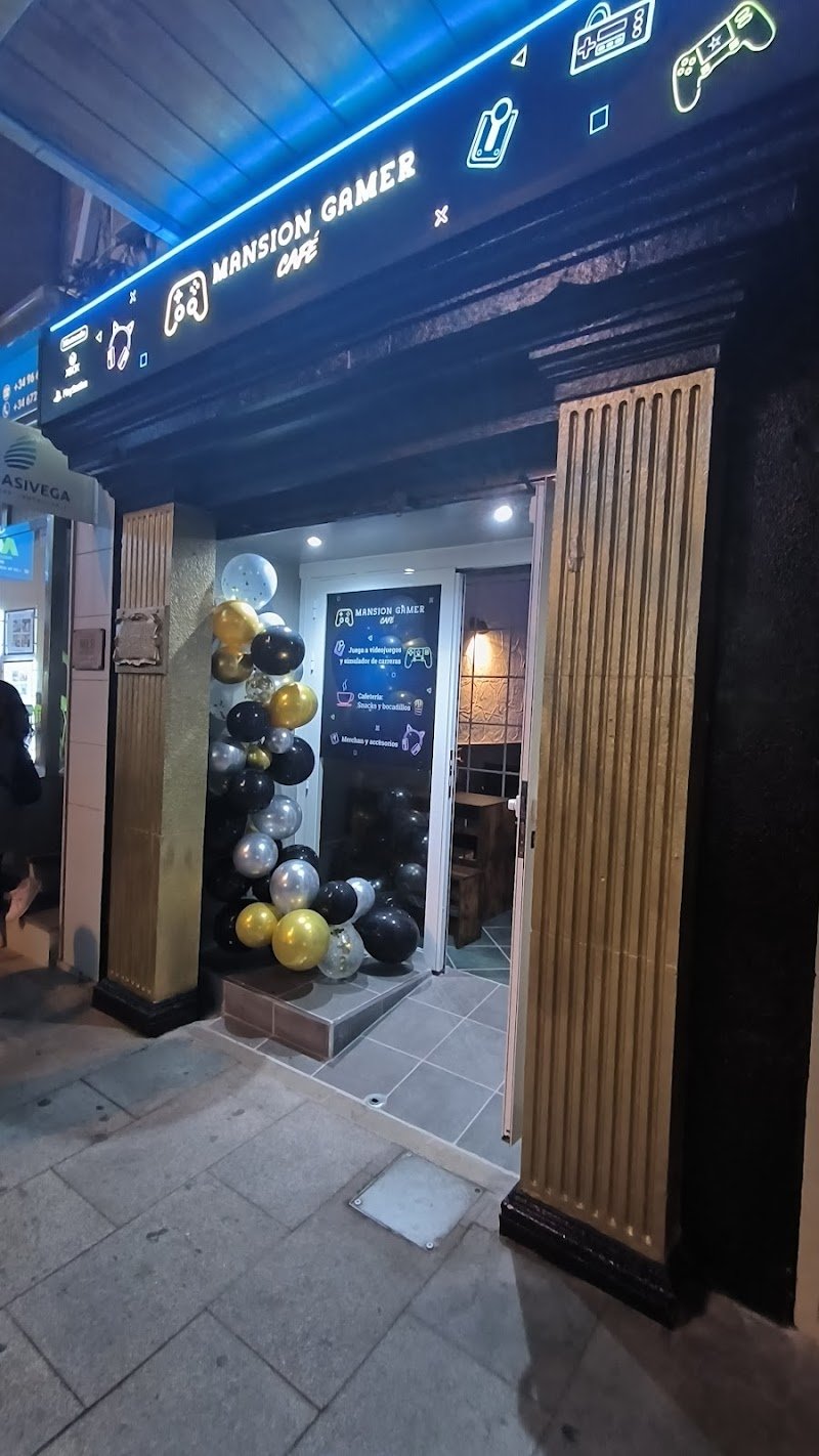 Mansión Gamer - restaurante en Torrevieja, Alicante, España