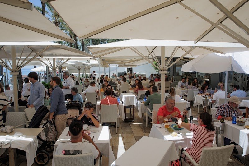 Marisquería Los Mellizos Marbella - restaurante en Marbella, Málaga, España