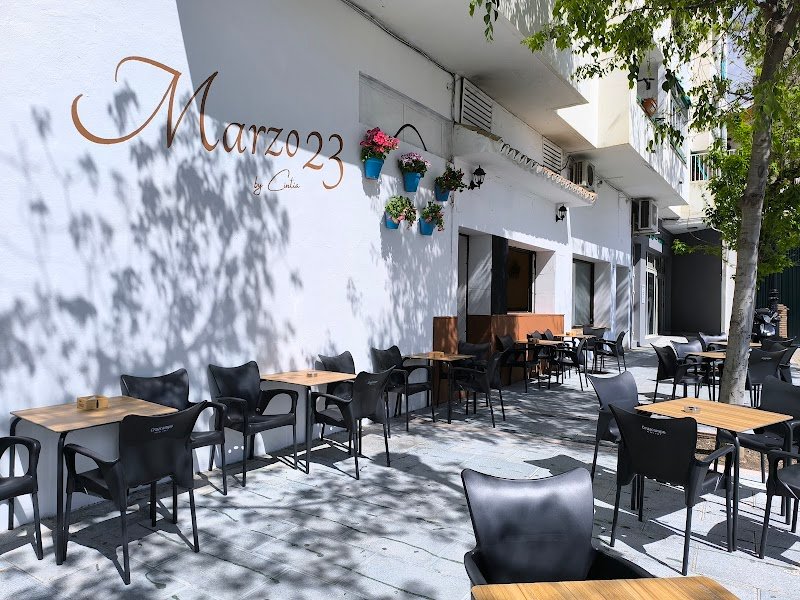 Marzo 23 - restaurante en Marbella, Málaga, España
