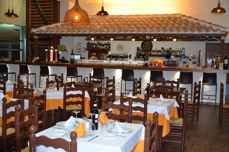 Mesón Restaurante Los Casanueva - restaurante en San Vicente del Raspeig, Alicante, España