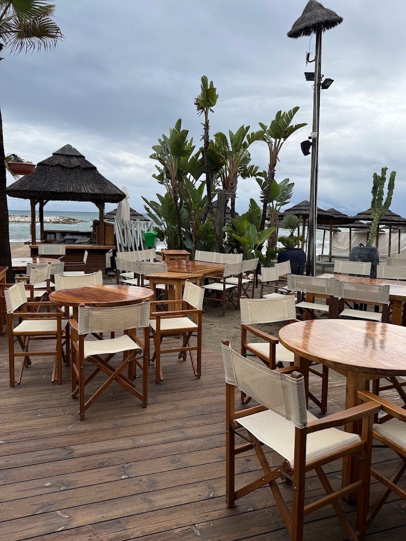 Mistral Beach - restaurante en Marbella, Málaga, España