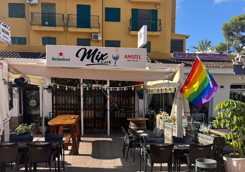 Mix café - restaurante en Alfaz del Pi, Alicante, España