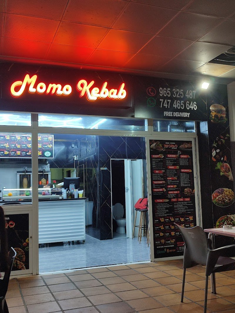 Momo Kebab Pizza - restaurante en Orihuela Costa, Alicante, España