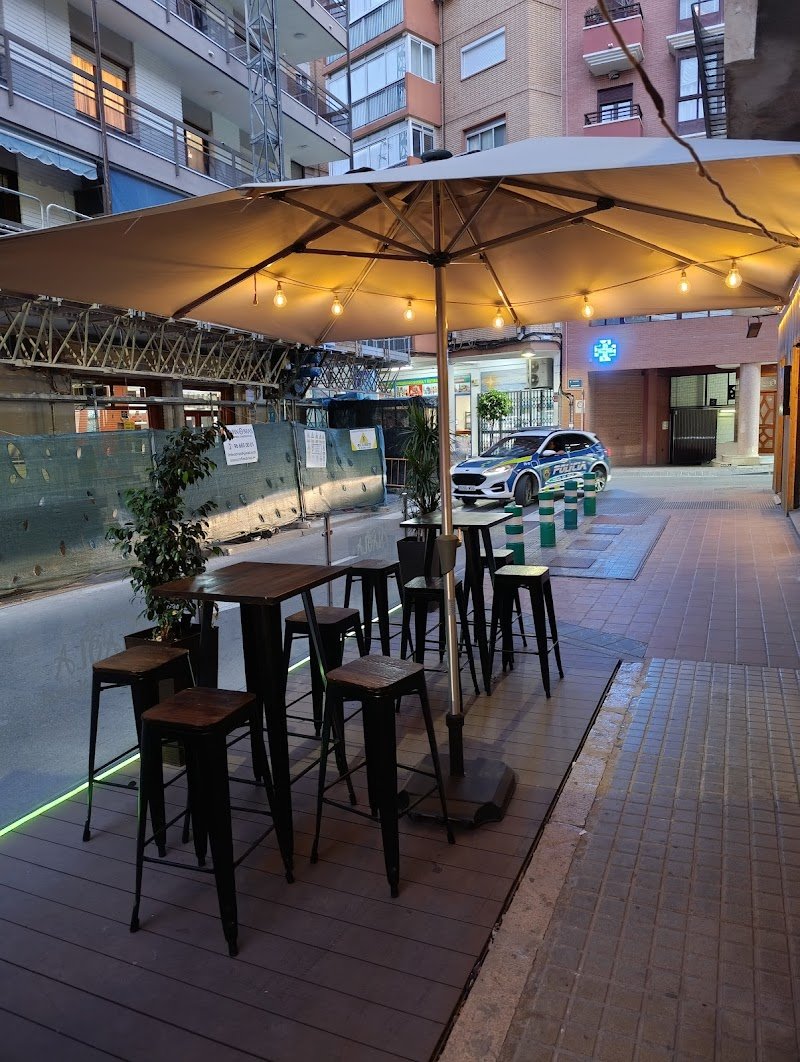 Naola - restaurante en Villajoyosa, Alicante, España