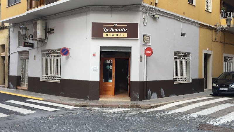 Nou Rostidor La Sonata - restaurante en Sueca, Valencia, España