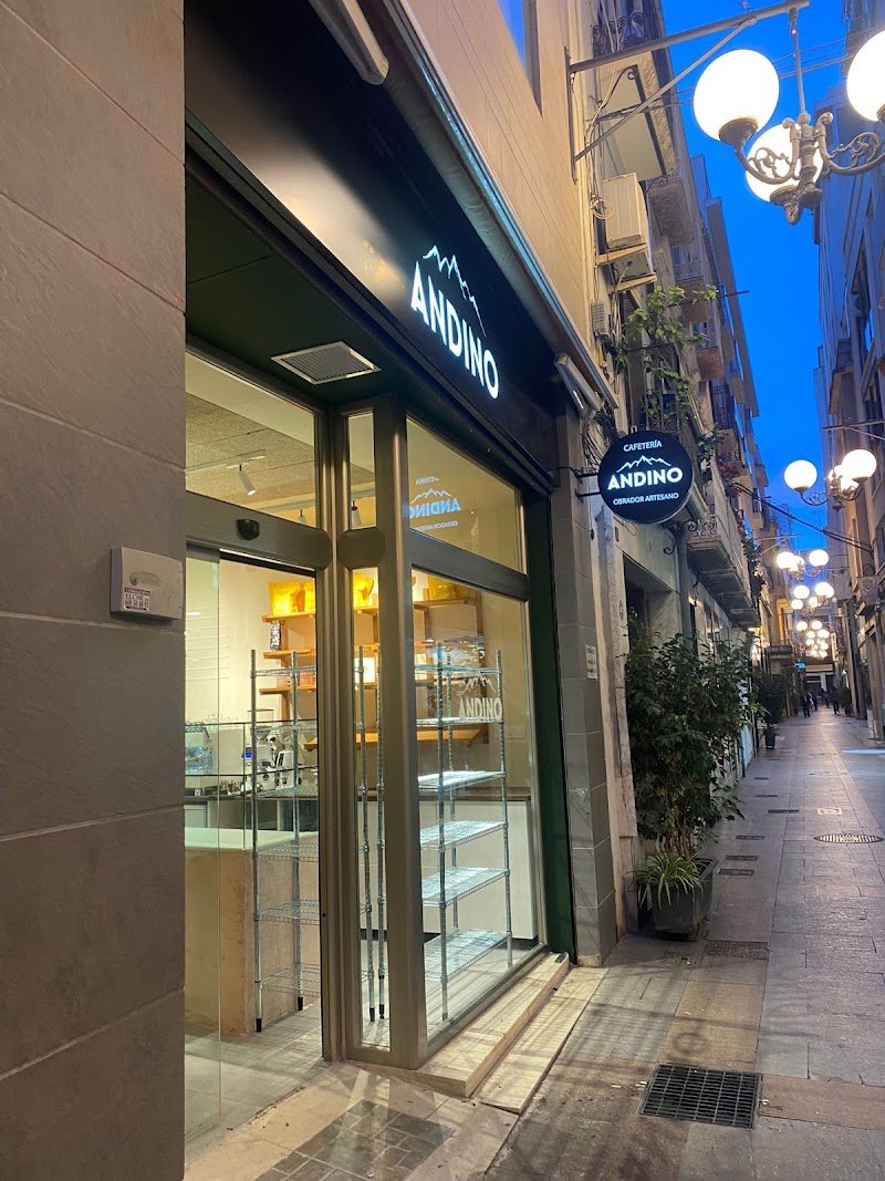Obrador Andino | Café de especialidad - restaurante en Elche, Alicante, España