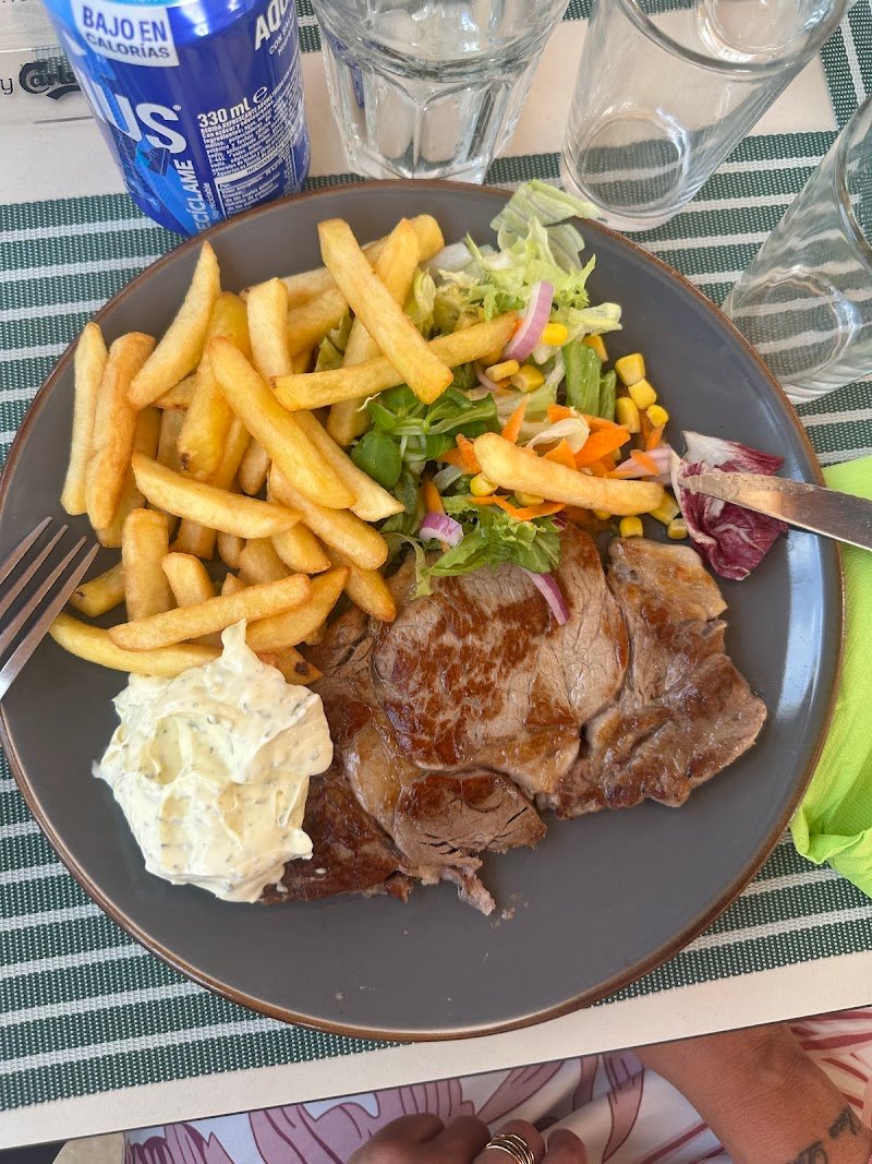 Palmera sea 🌊 - restaurante en Pilar de la Horadada, Alicante, España