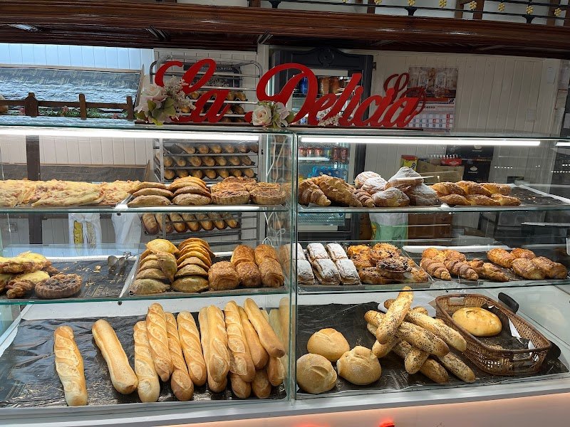Panadería La Delicia Cullera - restaurante en Cullera, Valencia, España
