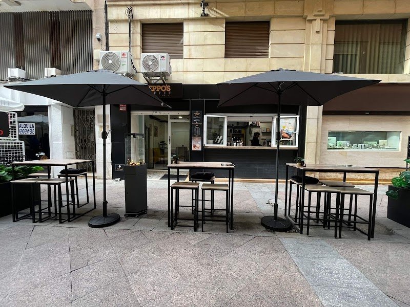 PEPPO´S coffee - restaurante en Elche, Alicante, España