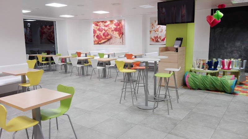 Pizzería Ce Eme - restaurante en Pilar de la Horadada, Alicante, España