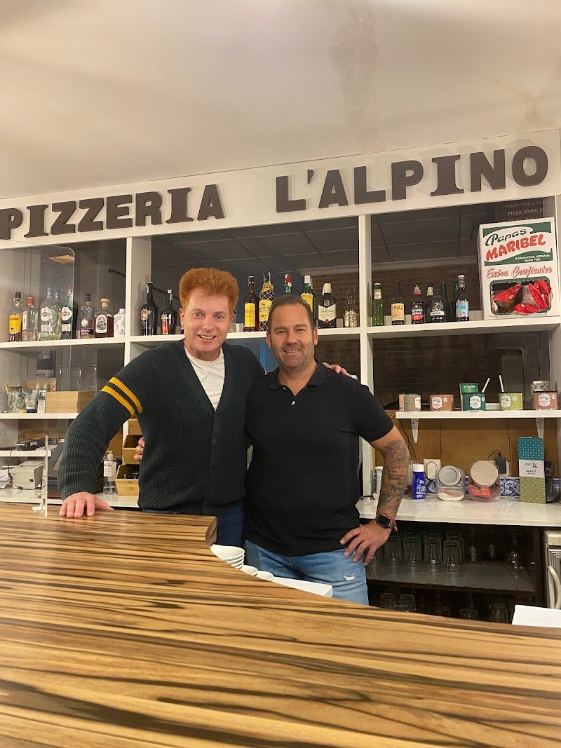 Pizzería L'Alpino Almenara - restaurante en Almenara, Valencia, España