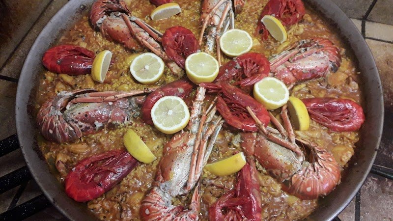 Pizzería La Bambola - restaurante en Xilxes, Castellón, España