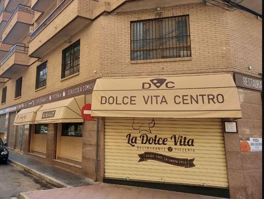Pizzería La Dolce Vita Centro - restaurante en Santa Pola, Alicante, España