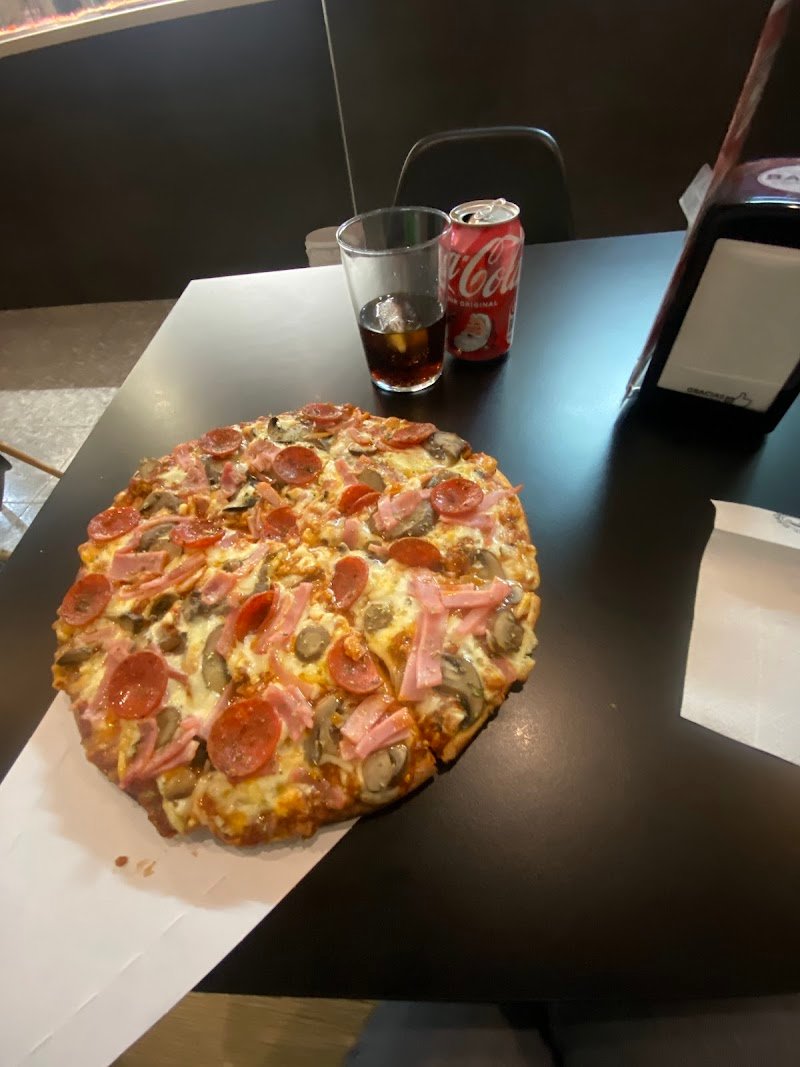 Pizzeria Nico's Bar - restaurante en Pilar de la Horadada, Alicante, España