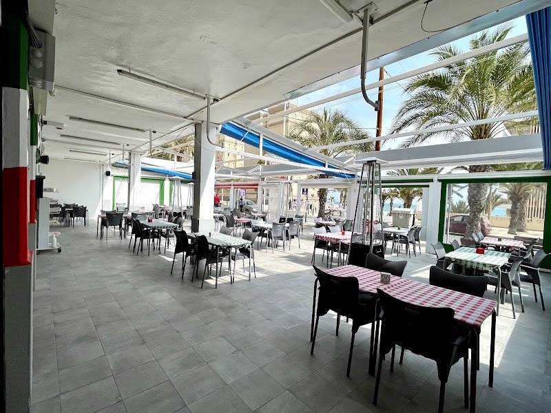 Pizzeria Pasta e Basta! - restaurante en Arenales del Sol, Alicante, España