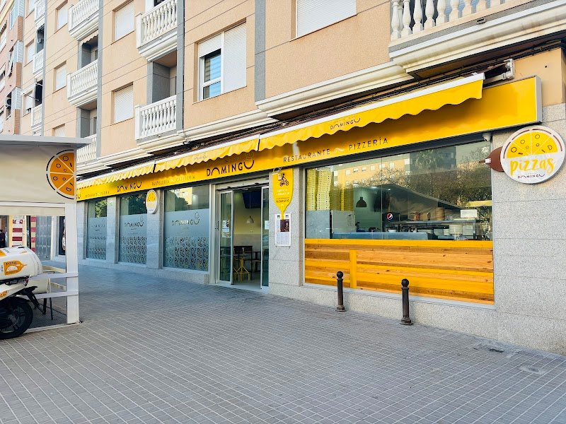 Pizzería Restaurante - Hornos Domingo Plaza Cánovas - restaurante en Sagunto, Valencia, España