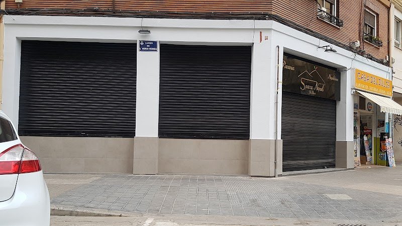 Pizzeria Spacca Napoli - restaurante en Valencia, Valencia, España