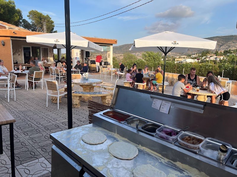 Pool Bar & Restaurant - restaurante en Pedreguer, Alicante, España
