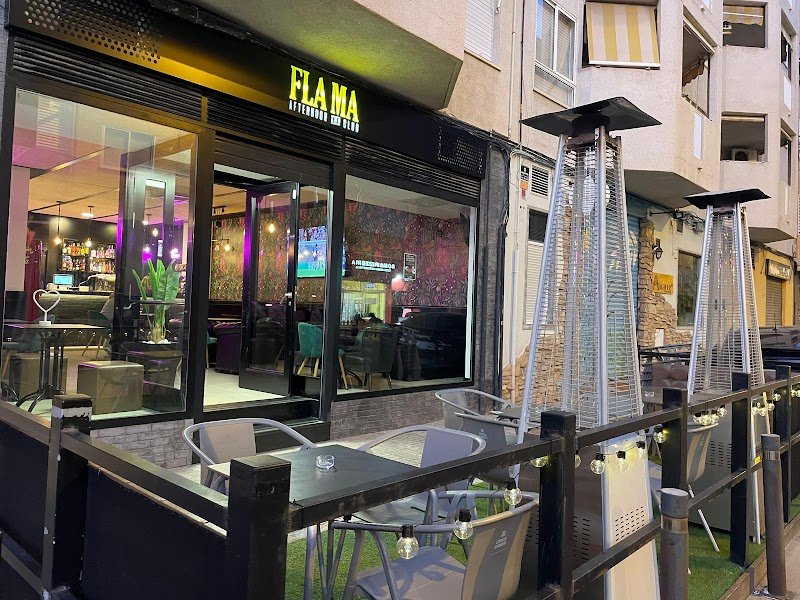 Pub Flama Puerto Sagunto - restaurante en Sagunto, Valencia, España