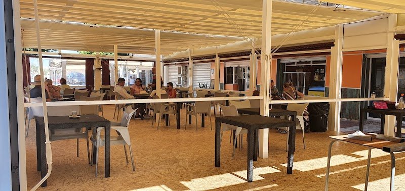 Punto y Coma - restaurante en Santa Pola, Alicante, España