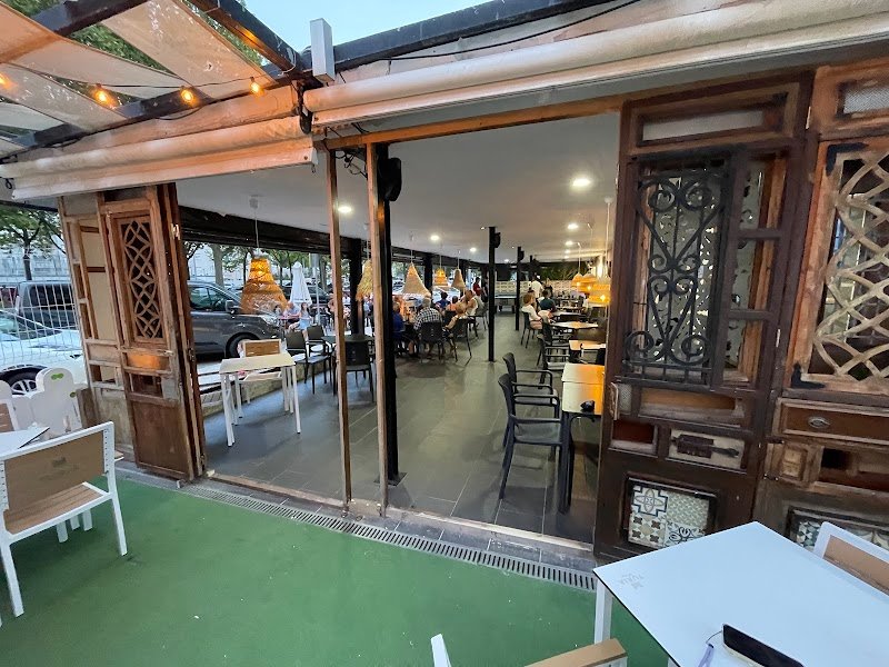 Quatre de Roxy Café - restaurante en Gandía, Valencia, España