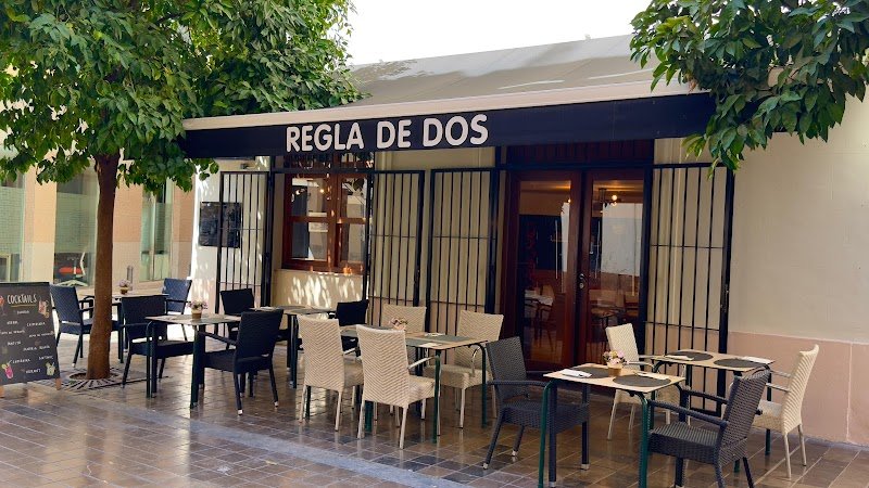 Regla de DOS - restaurante en Valencia, Valencia, España