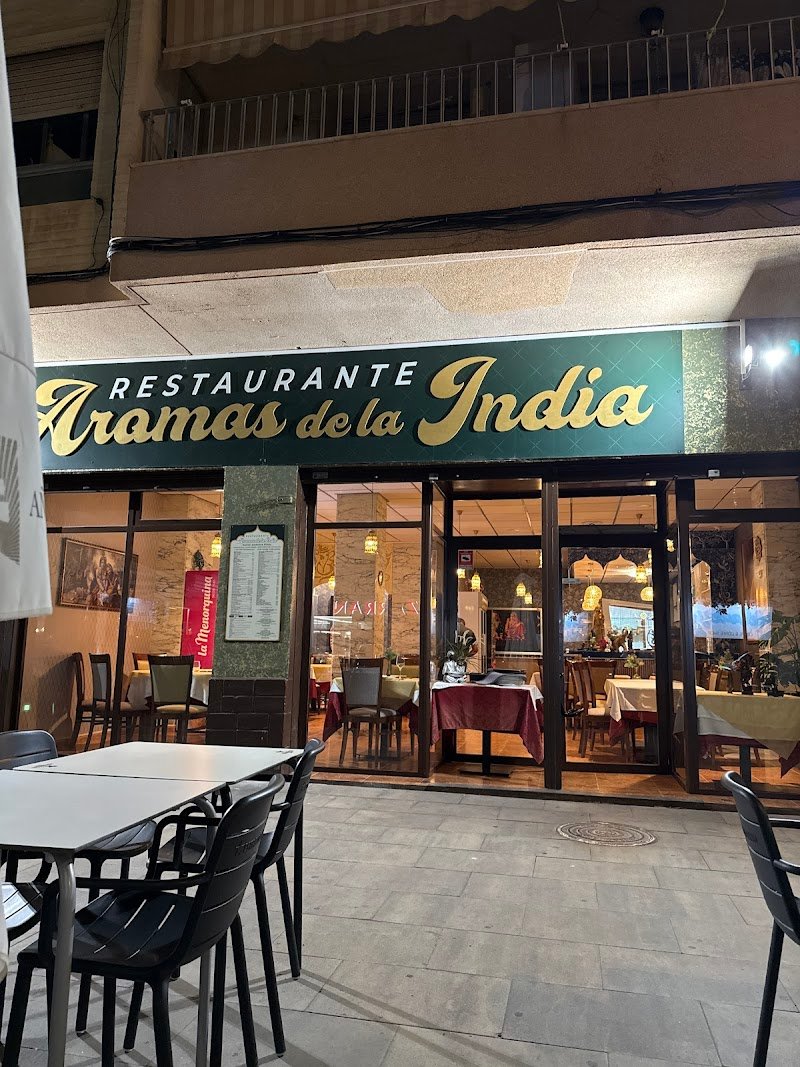 Restaurante Aromas de la India - restaurante en Santa Pola, Alicante, España