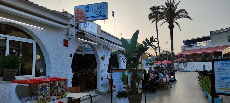 Restaurante Arroceria Madrid (Mil Palmeras) - restaurante en Pilar de la Horadada, Alicante, España