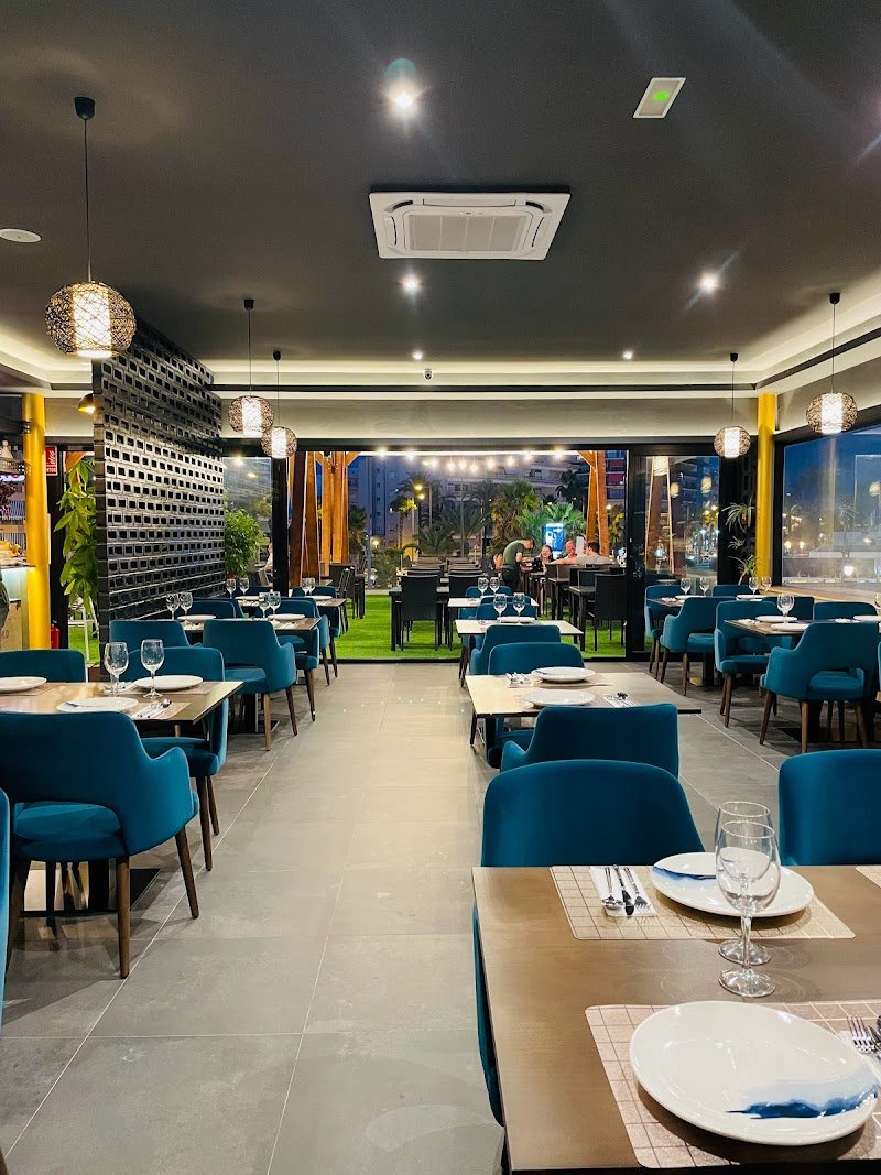 Restaurante asiatico Tsukimi - restaurante en Santa Pola, Alicante, España