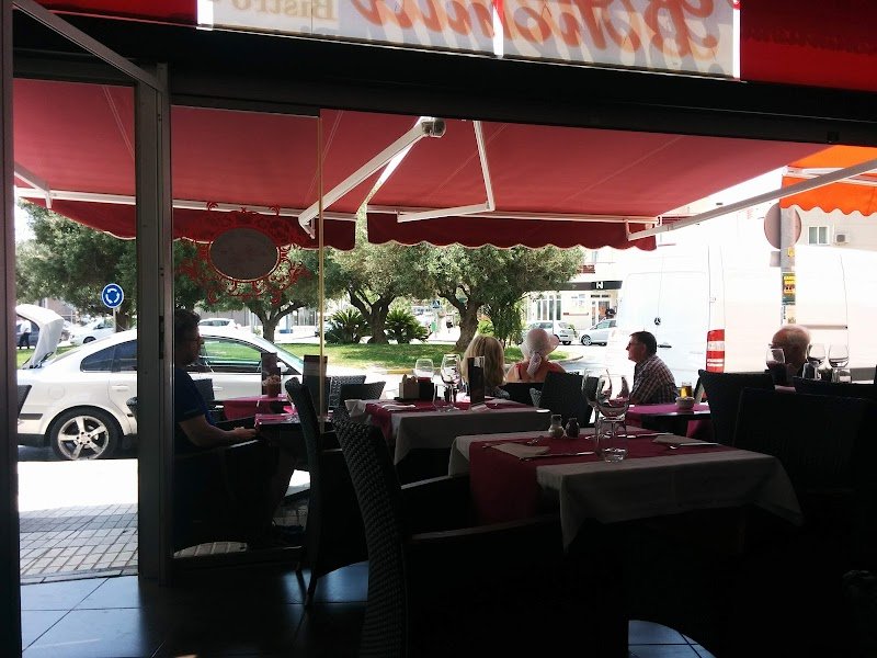 RESTAURANTE BOHEMIA - restaurante en Alfaz del Pi, Alicante, España