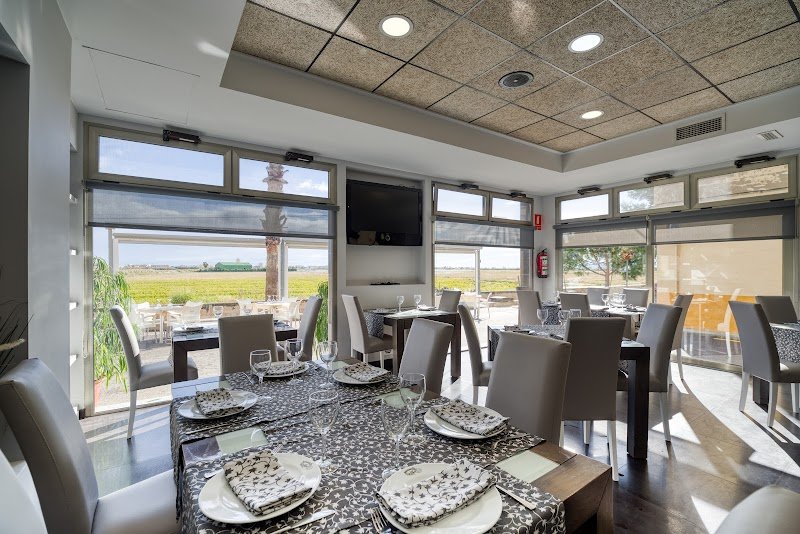 Restaurante Bon Aire - restaurante en El Perelló, Valencia, España