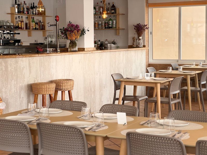 Restaurante Cantares - restaurante en Piles, Valencia, España