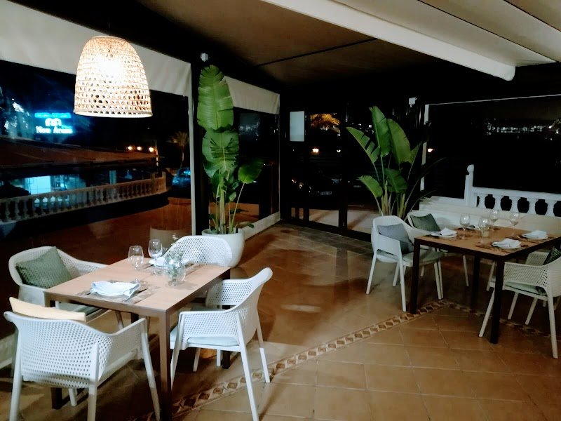 Restaurante Chakra - restaurante en Arenales del Sol, Alicante, España