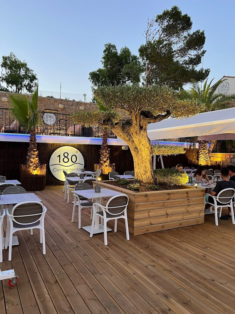 Restaurante Cientochenta - restaurante en Cullera, Valencia, España