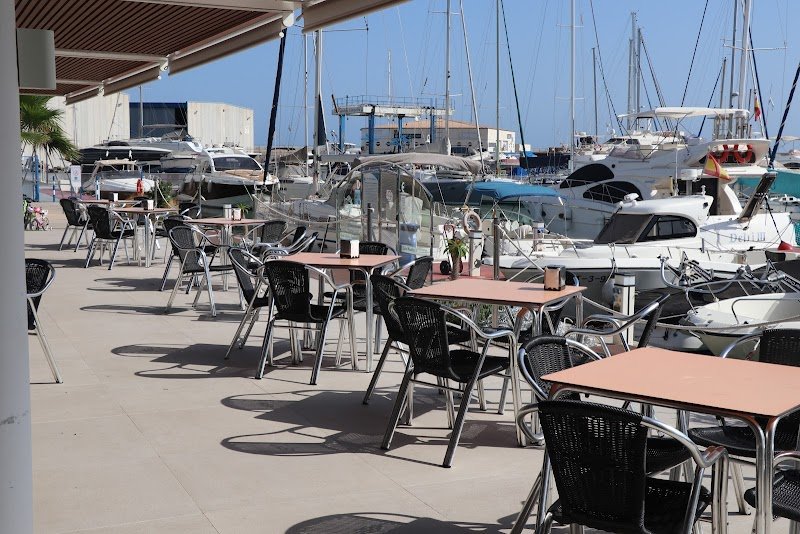 Restaurante Club Náutico Campello - restaurante en El Campello, Alicante, España