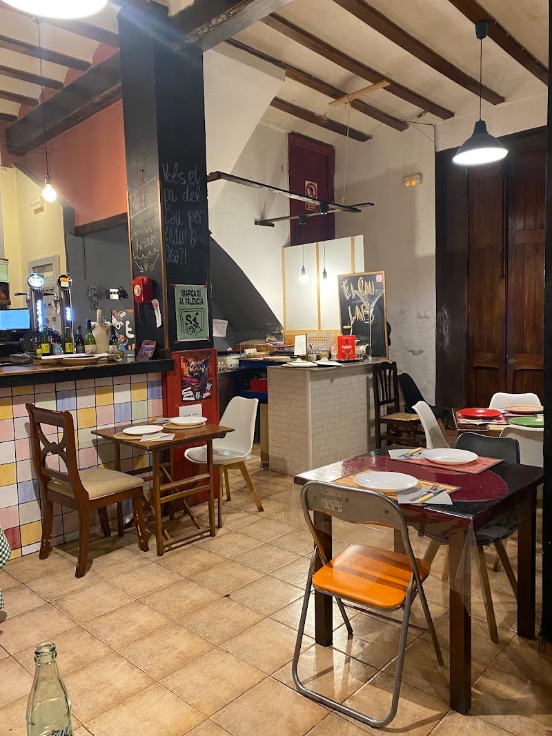 Restaurante El Cau - restaurante en Almenara, Valencia, España