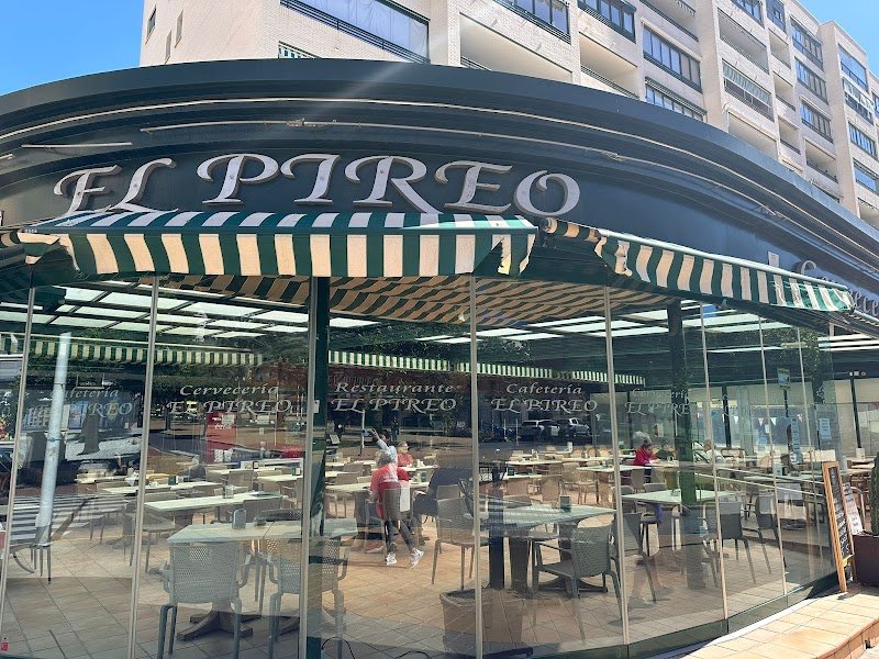 Restaurante El Pireo - restaurante en Villajoyosa, Alicante, España