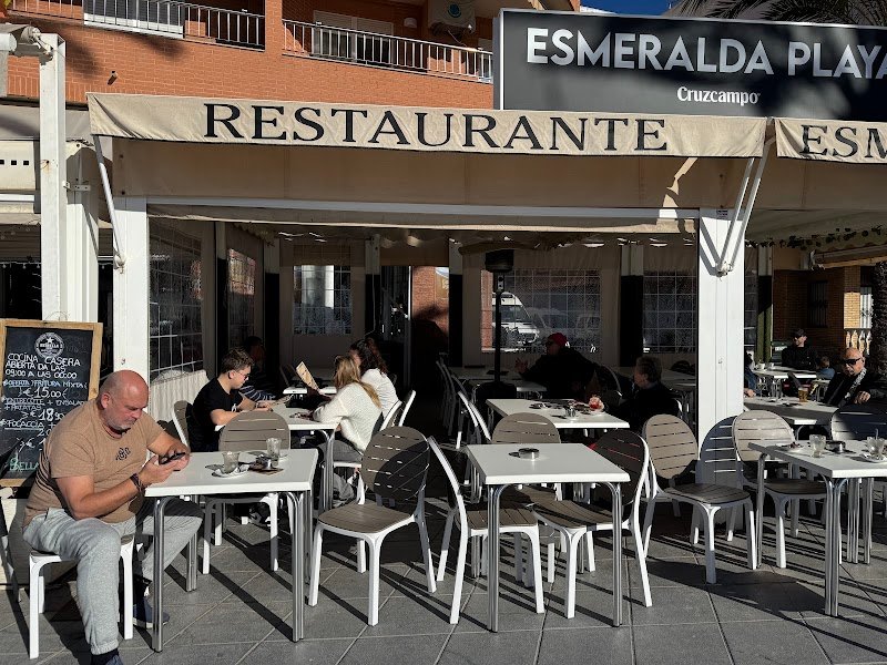 Restaurante Esmeralda playa - restaurante en Torrevieja, Alicante, España