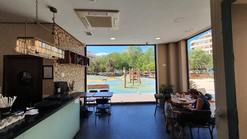 Restaurante Il Fratelli Park - restaurante en Dénia, Alicante, España