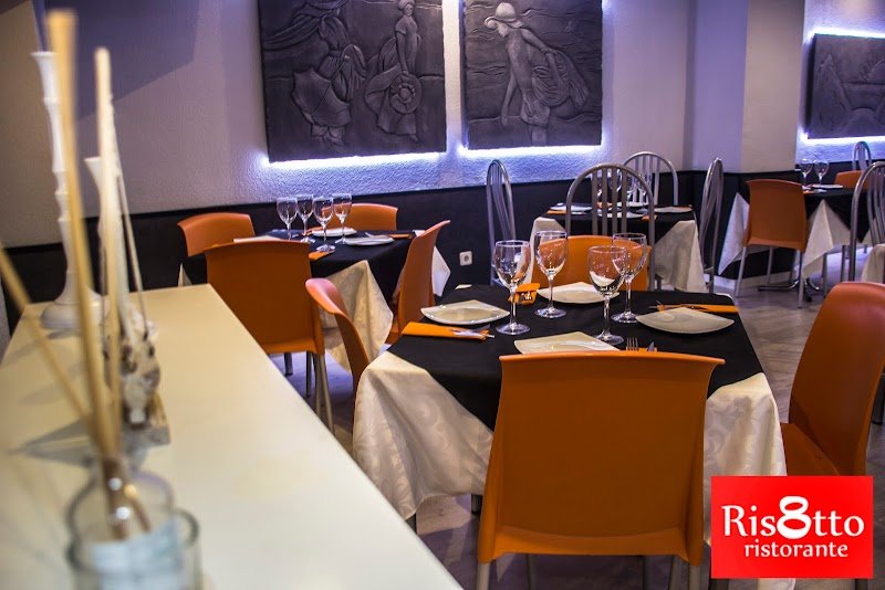 Restaurante italiano - pizzería - Ris8tto - restaurante en Valencia, Valencia, España