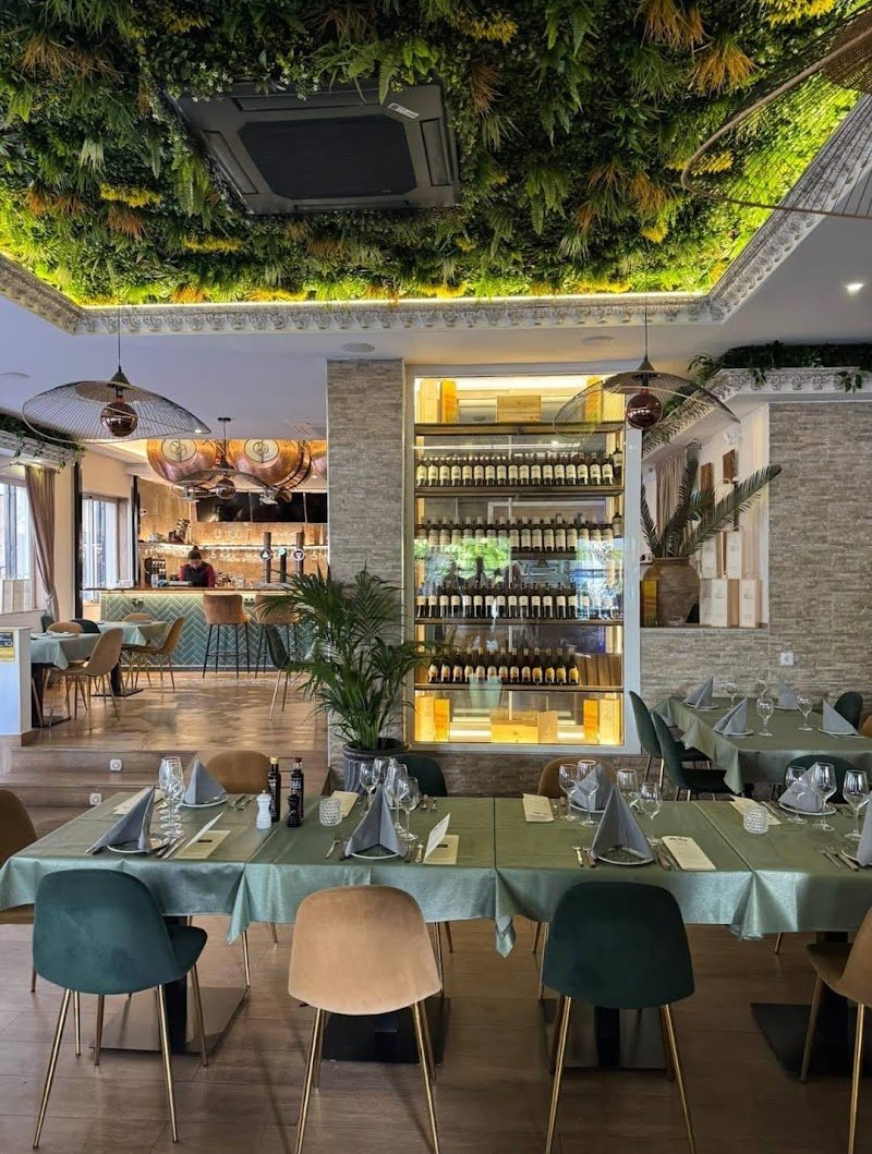 Restaurante Little Village - restaurante en Torrevieja, Alicante, España