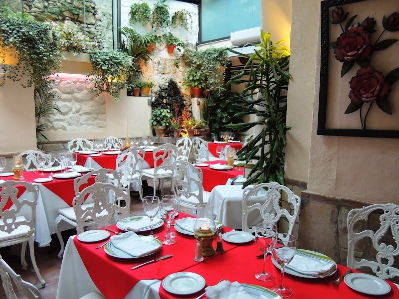 RESTAURANTE MARBELLA PATIO - restaurante en Marbella, Málaga, España