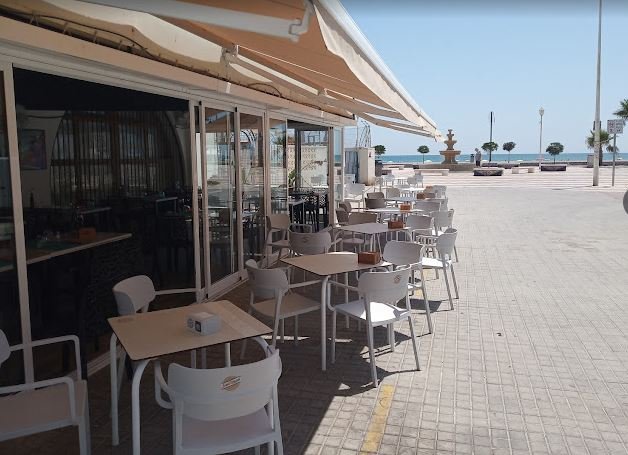 Restaurante Náutico de El Perelló - restaurante en El Perelló, Valencia, España