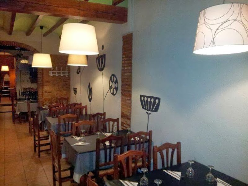 Restaurante Pizzería La Rústica - restaurante en Oliva, Valencia, España
