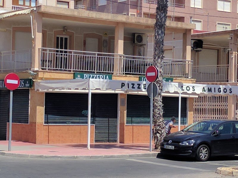 Restaurante Pizzería los Amigos - restaurante en Torrevieja, Alicante, España